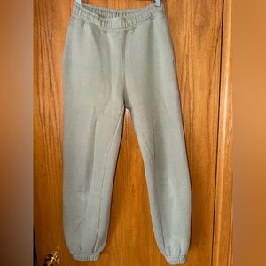 Abercrombie & Fitch Cuffed Sweatpants